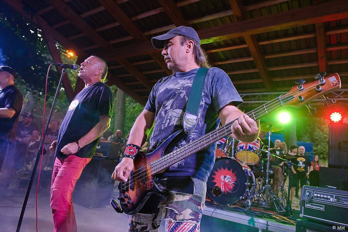 Rok 2023 objektivem fotografů | Rocker Martin Hanáček fotil Avatar, Arakain, Dymytry, Fata Morganu i J.A.R. či E!E