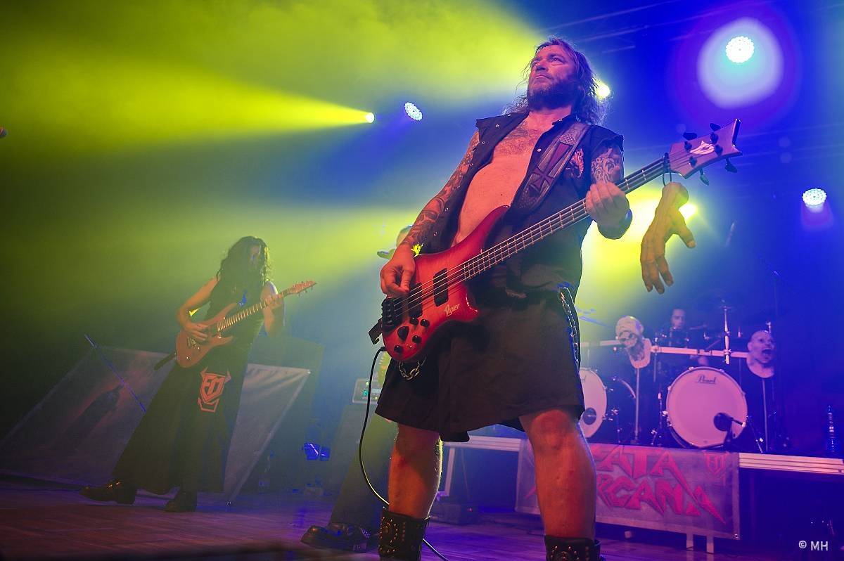 Rok 2023 objektivem fotografů | Rocker Martin Hanáček fotil Avatar, Arakain, Dymytry, Fata Morganu i J.A.R. či E!E