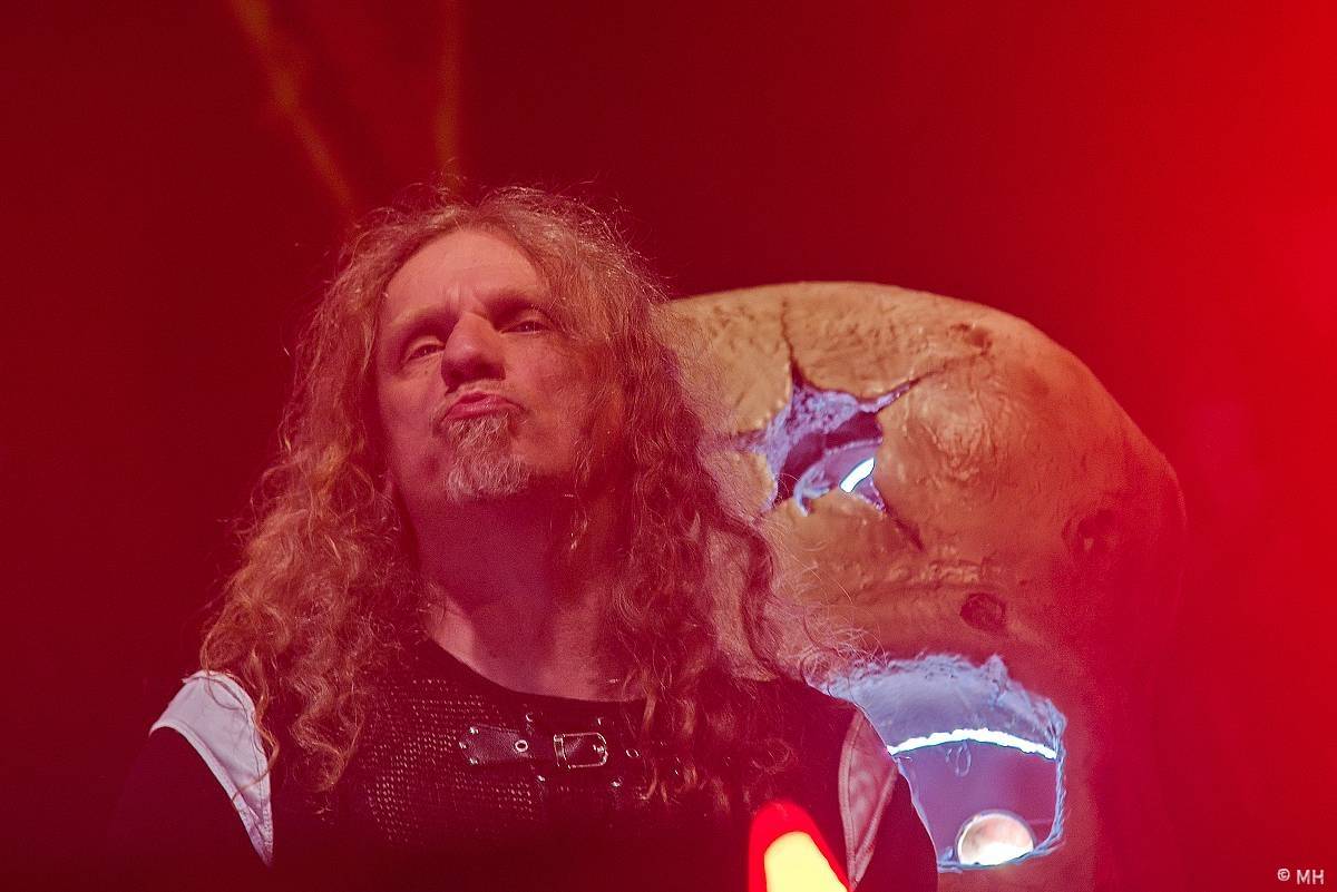 Rok 2023 objektivem fotografů | Rocker Martin Hanáček fotil Avatar, Arakain, Dymytry, Fata Morganu i J.A.R. či E!E