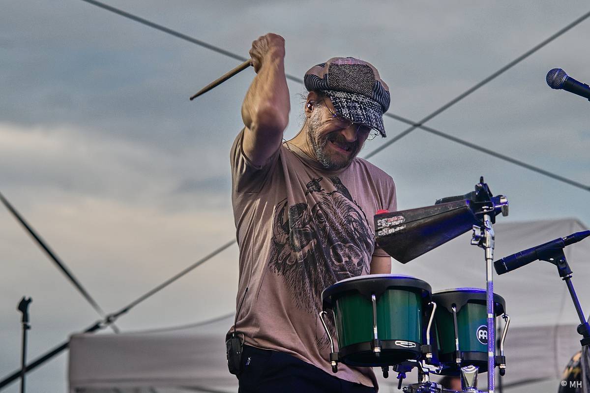 Rok 2023 objektivem fotografů | Rocker Martin Hanáček fotil Avatar, Arakain, Dymytry, Fata Morganu i J.A.R. či E!E