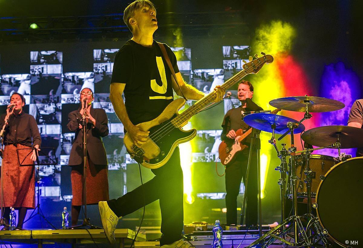 Rok 2023 objektivem fotografů | Rocker Martin Hanáček fotil Avatar, Arakain, Dymytry, Fata Morganu i J.A.R. či E!E