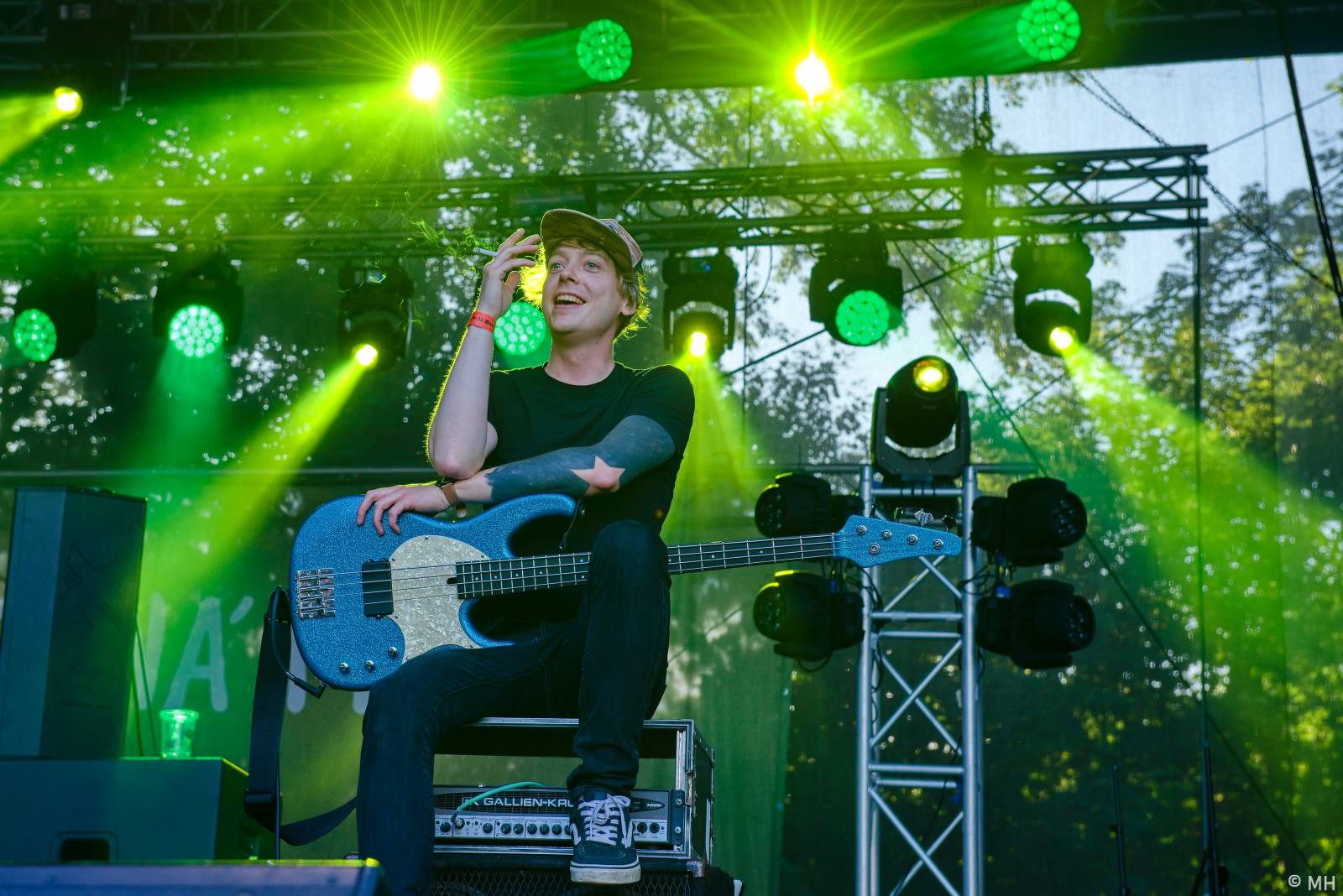 Rok 2023 objektivem fotografů | Rocker Martin Hanáček fotil Avatar, Arakain, Dymytry, Fata Morganu i J.A.R. či E!E