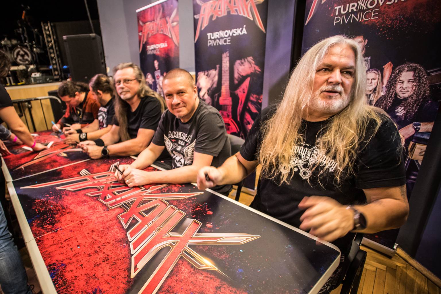 Arakain zakončil oslavy 40 let v narvané Šeříkovce v Plzni