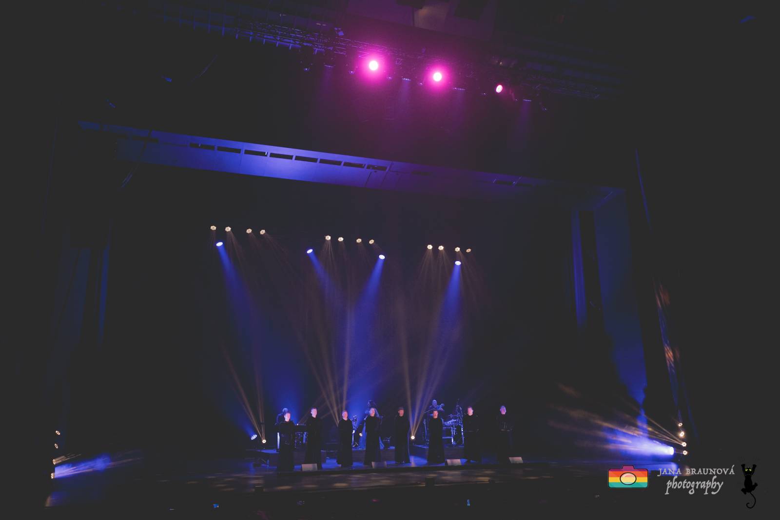 Gregorian svými středověkými chorály oslnili pražské Kongresové centrum