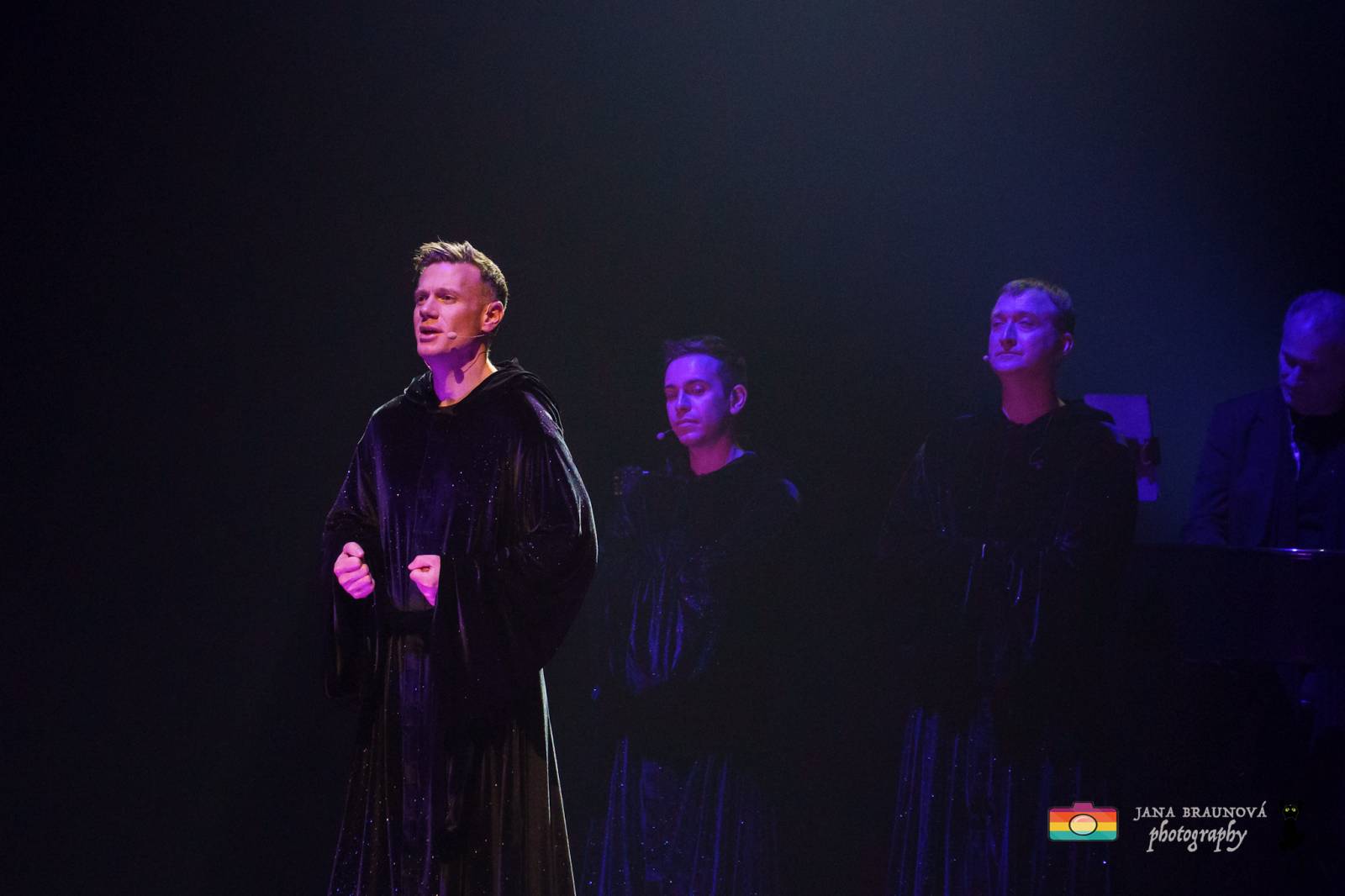 Gregorian svými středověkými chorály oslnili pražské Kongresové centrum