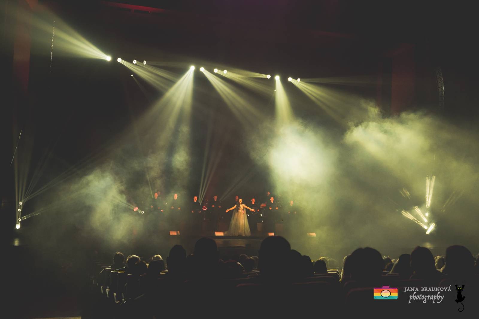 Gregorian svými středověkými chorály oslnili pražské Kongresové centrum