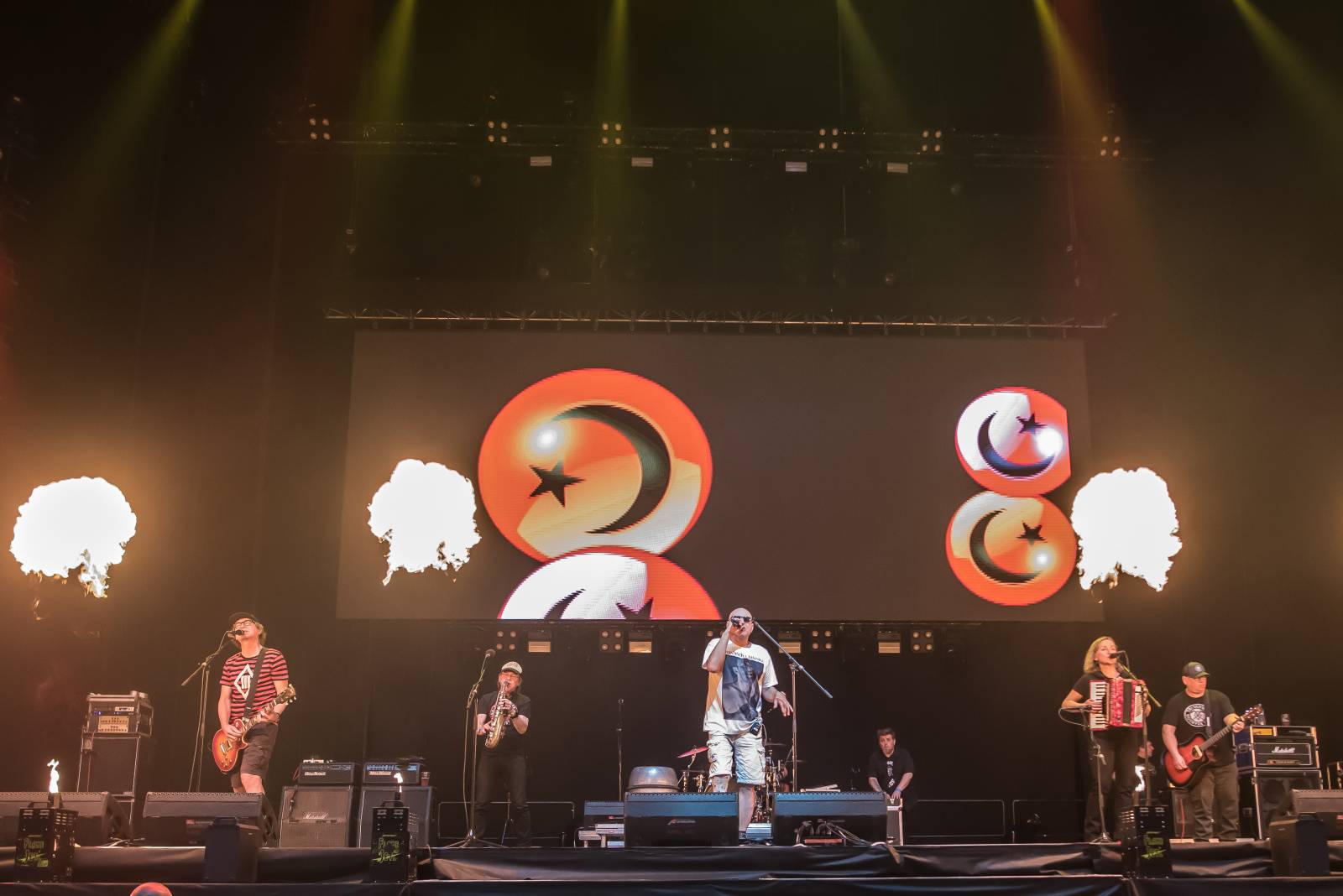 Tři sestry a Horkýže Slíže stylově zakončili turné, v O2 areně odehráli show plnou hitů