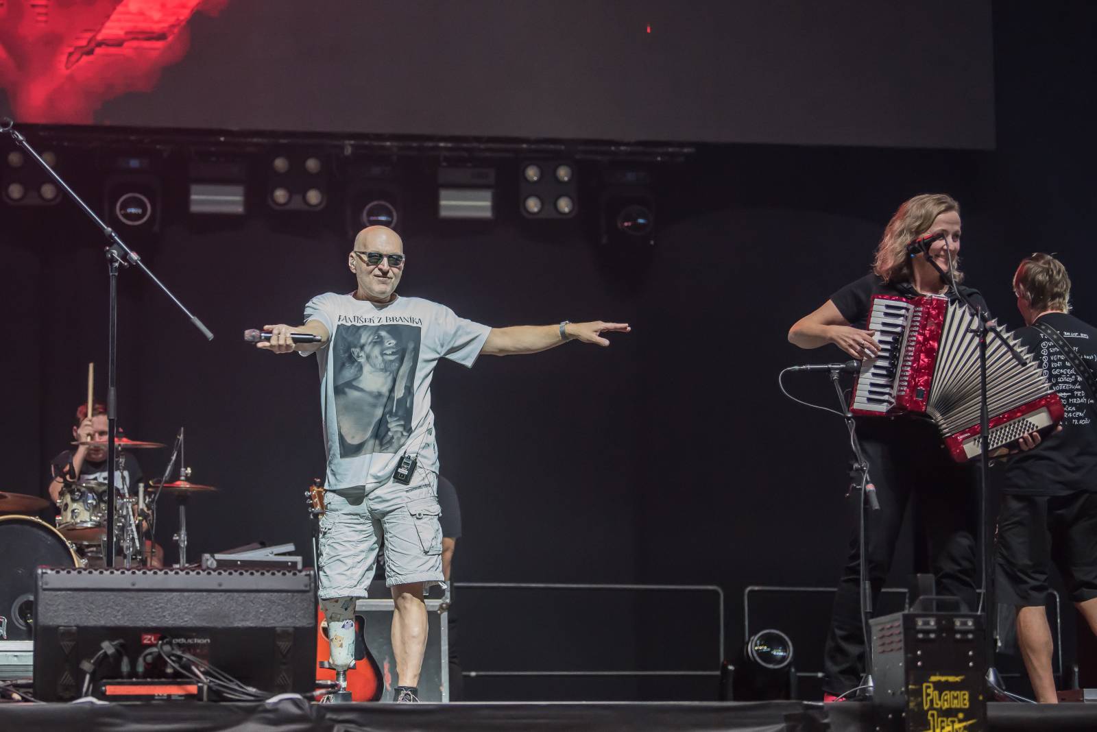 Tři sestry a Horkýže Slíže stylově zakončili turné, v O2 areně odehráli show plnou hitů