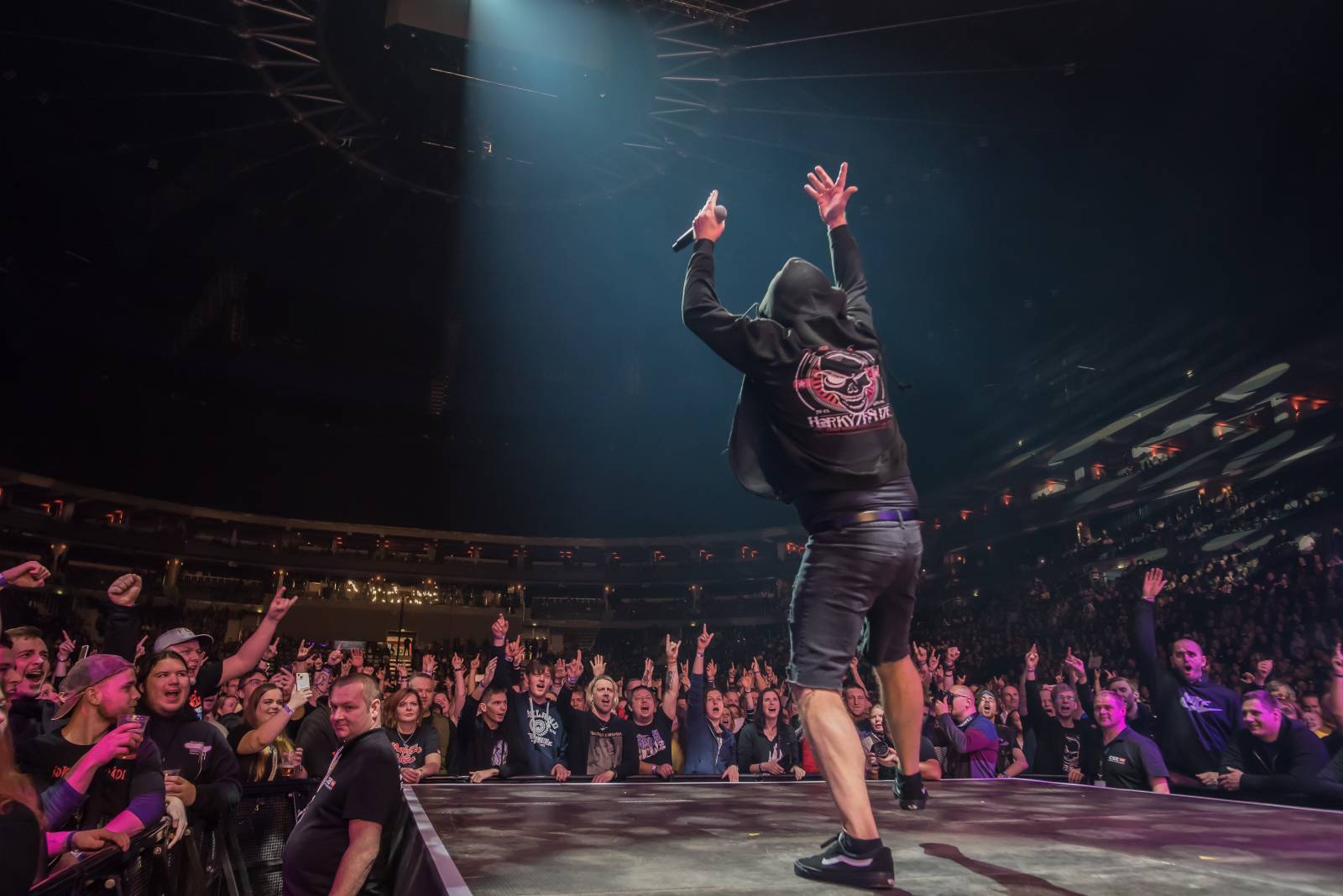 Tři sestry a Horkýže Slíže stylově zakončili turné, v O2 areně odehráli show plnou hitů