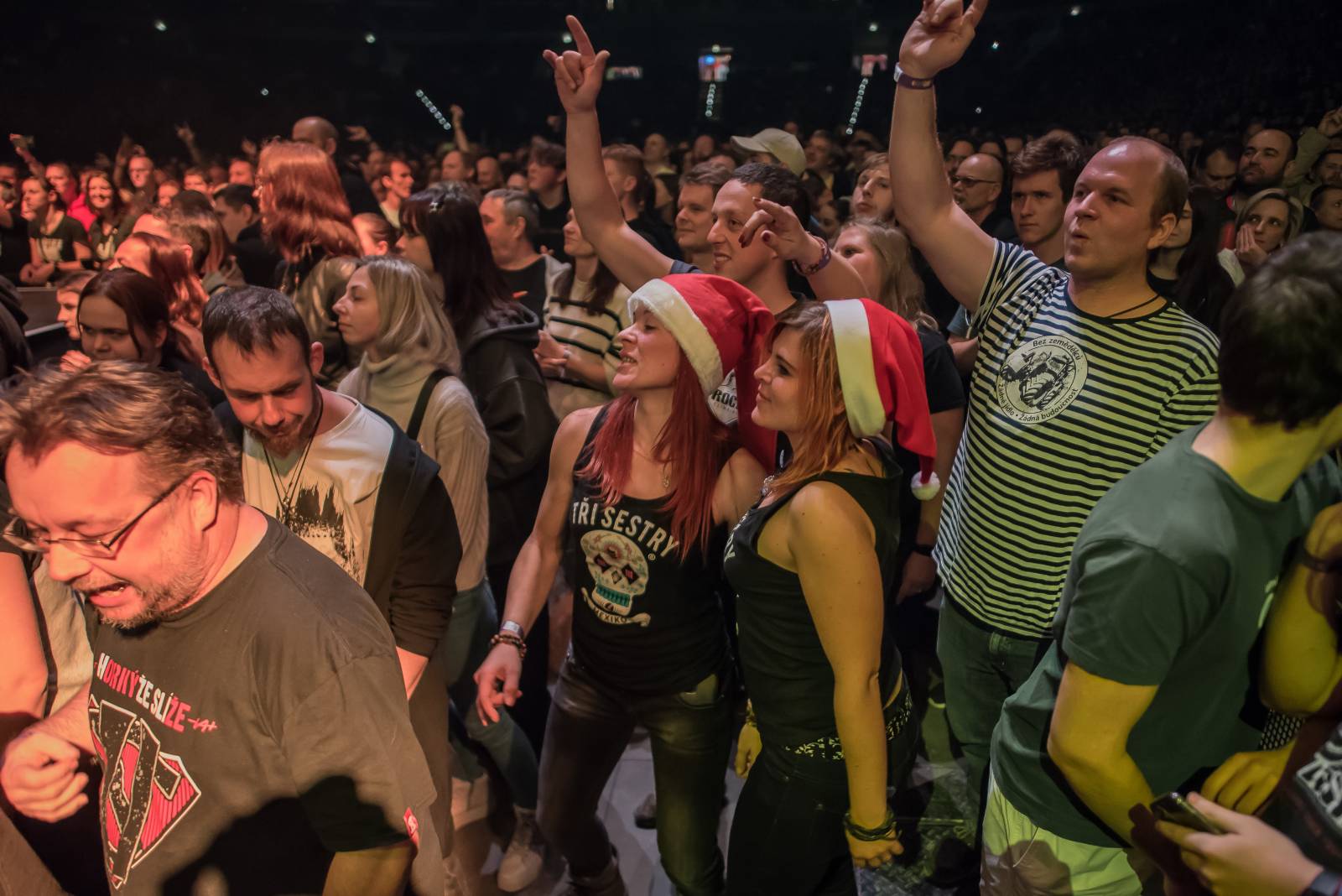 Tři sestry a Horkýže Slíže stylově zakončili turné, v O2 areně odehráli show plnou hitů