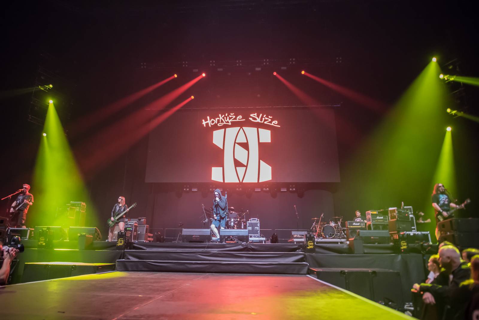 Tři sestry a Horkýže Slíže stylově zakončili turné, v O2 areně odehráli show plnou hitů