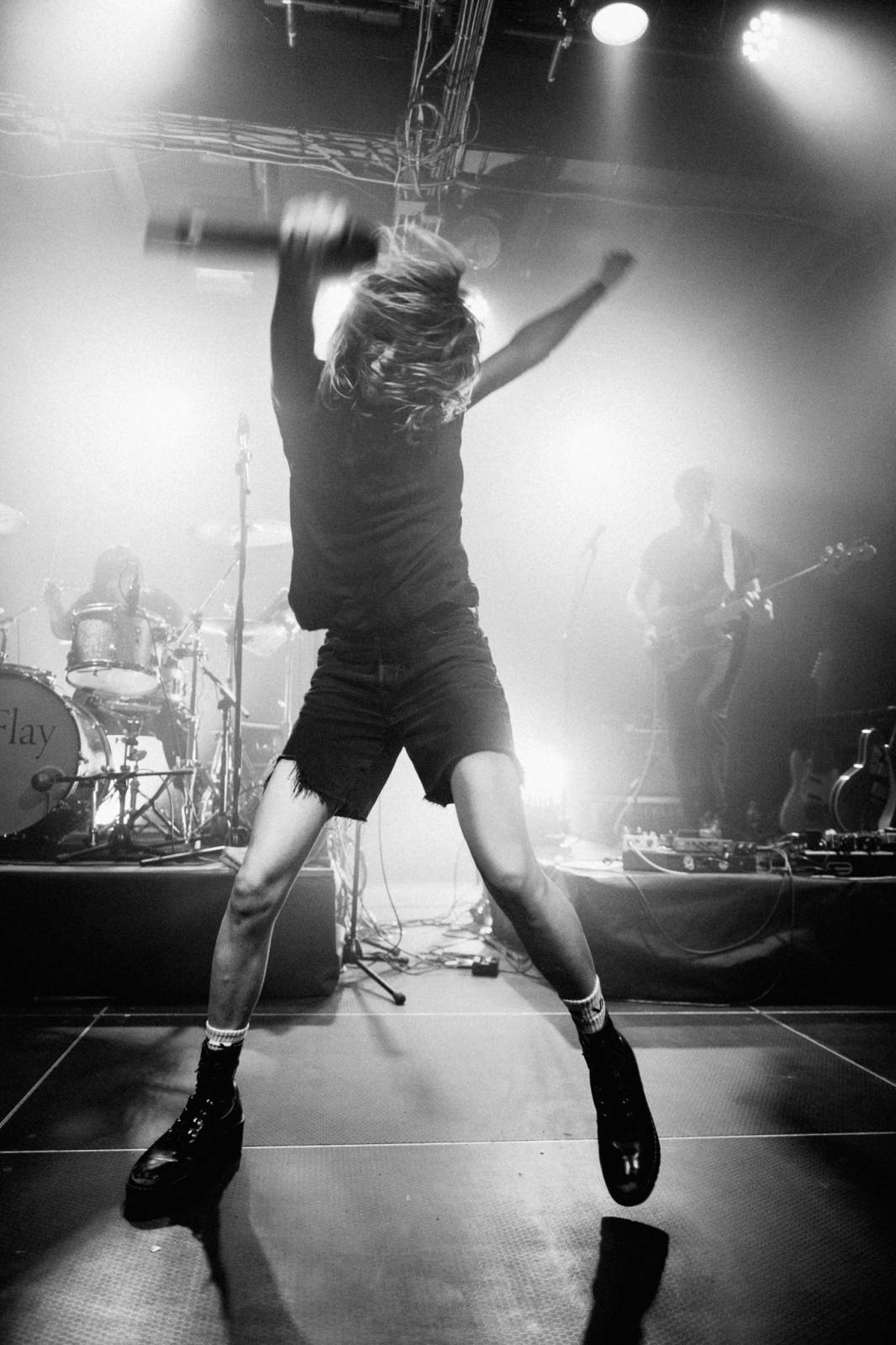 Rok 2023 objektivem fotografů | Tereza Slowiková se vyřádila na Colours a Szigetu. Fotila Billie Eilish, Macklemora i Ewu Farnou