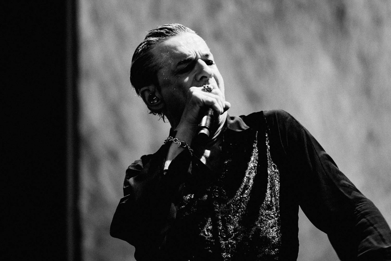 Rok 2023 objektivem fotografů | Tereza Slowiková se vyřádila na Colours a Szigetu. Fotila Billie Eilish, Macklemora i Ewu Farnou