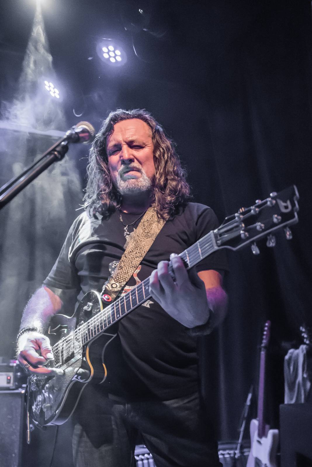 Luboš Pospíšil zakončil svůj koncertní rok v Malostranské besedě, připomněl 40 let od vydání debutového alba