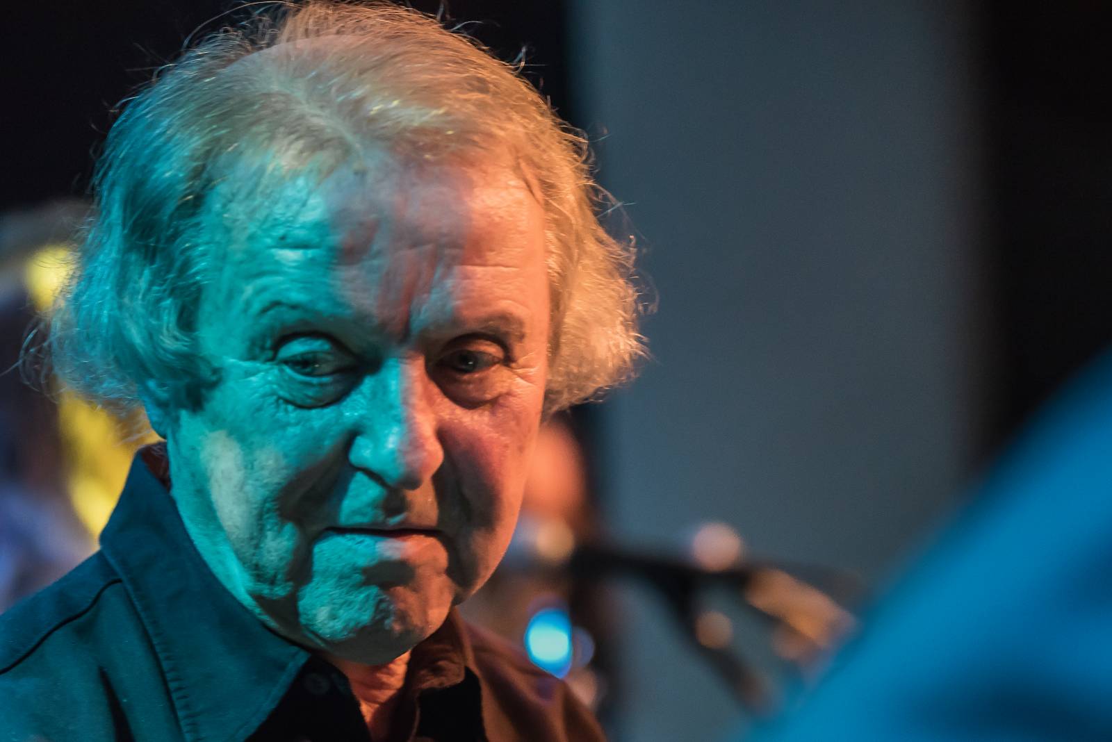 Luboš Pospíšil zakončil svůj koncertní rok v Malostranské besedě, připomněl 40 let od vydání debutového alba