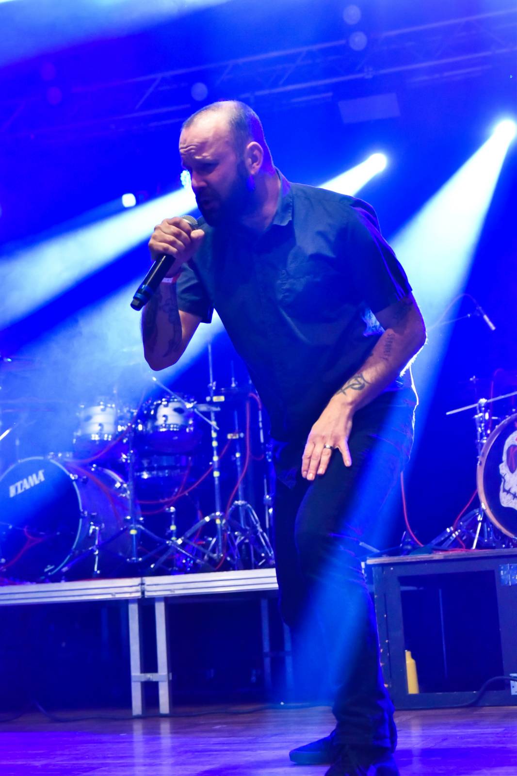 Krucipüsk v Plzni představil nové album, v Šeříkovce zatápěly pod kotlem i Kurtizány z 25. Avenue