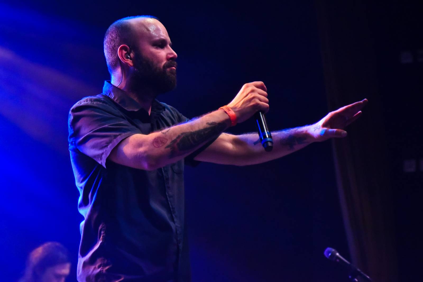 Krucipüsk v Plzni představil nové album, v Šeříkovce zatápěly pod kotlem i Kurtizány z 25. Avenue