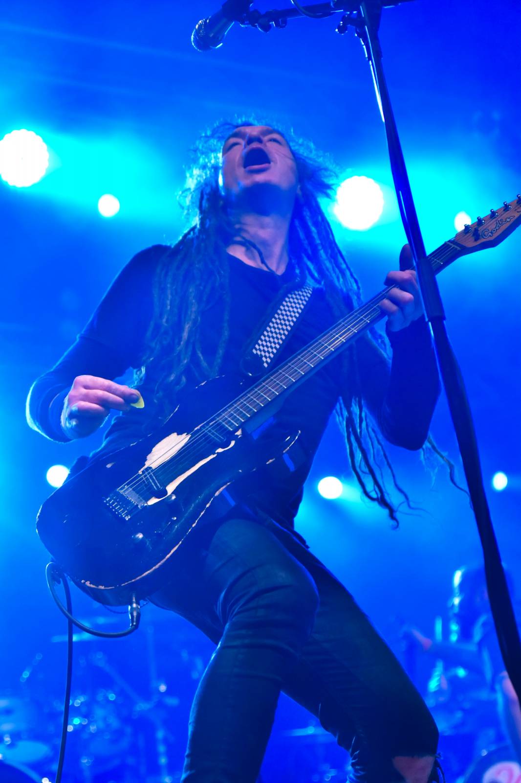 Krucipüsk v Plzni představil nové album, v Šeříkovce zatápěly pod kotlem i Kurtizány z 25. Avenue