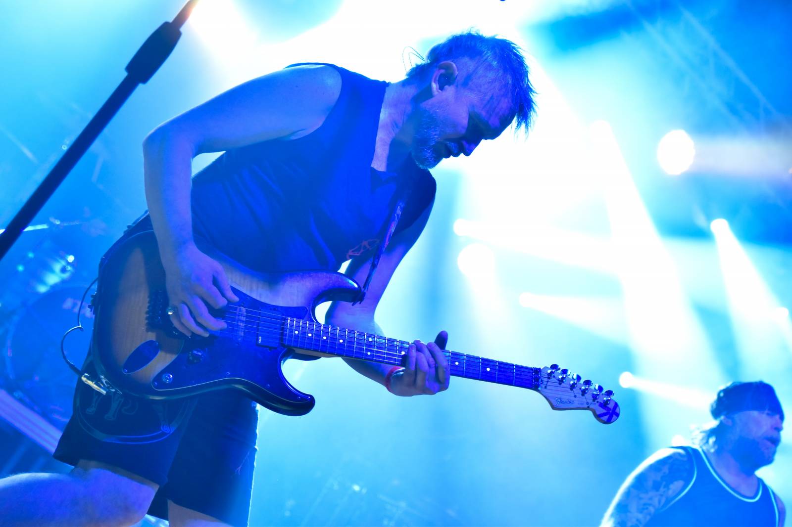 Krucipüsk v Plzni představil nové album, v Šeříkovce zatápěly pod kotlem i Kurtizány z 25. Avenue