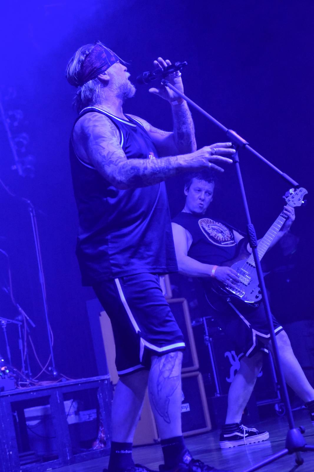 Krucipüsk v Plzni představil nové album, v Šeříkovce zatápěly pod kotlem i Kurtizány z 25. Avenue