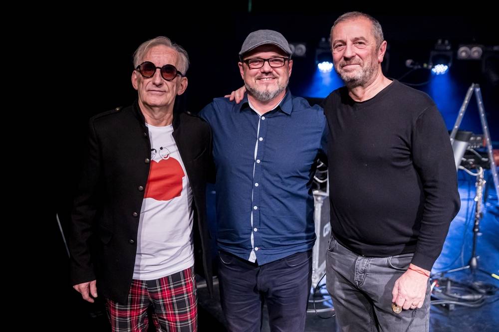 Nasazení Čechomoru ocenili návštěvníci Divadla Hybernia potleskem vestoje