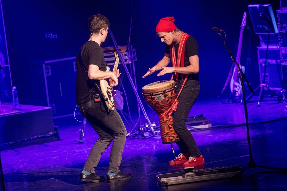 Nasazení Čechomoru ocenili návštěvníci Divadla Hybernia potleskem vestoje