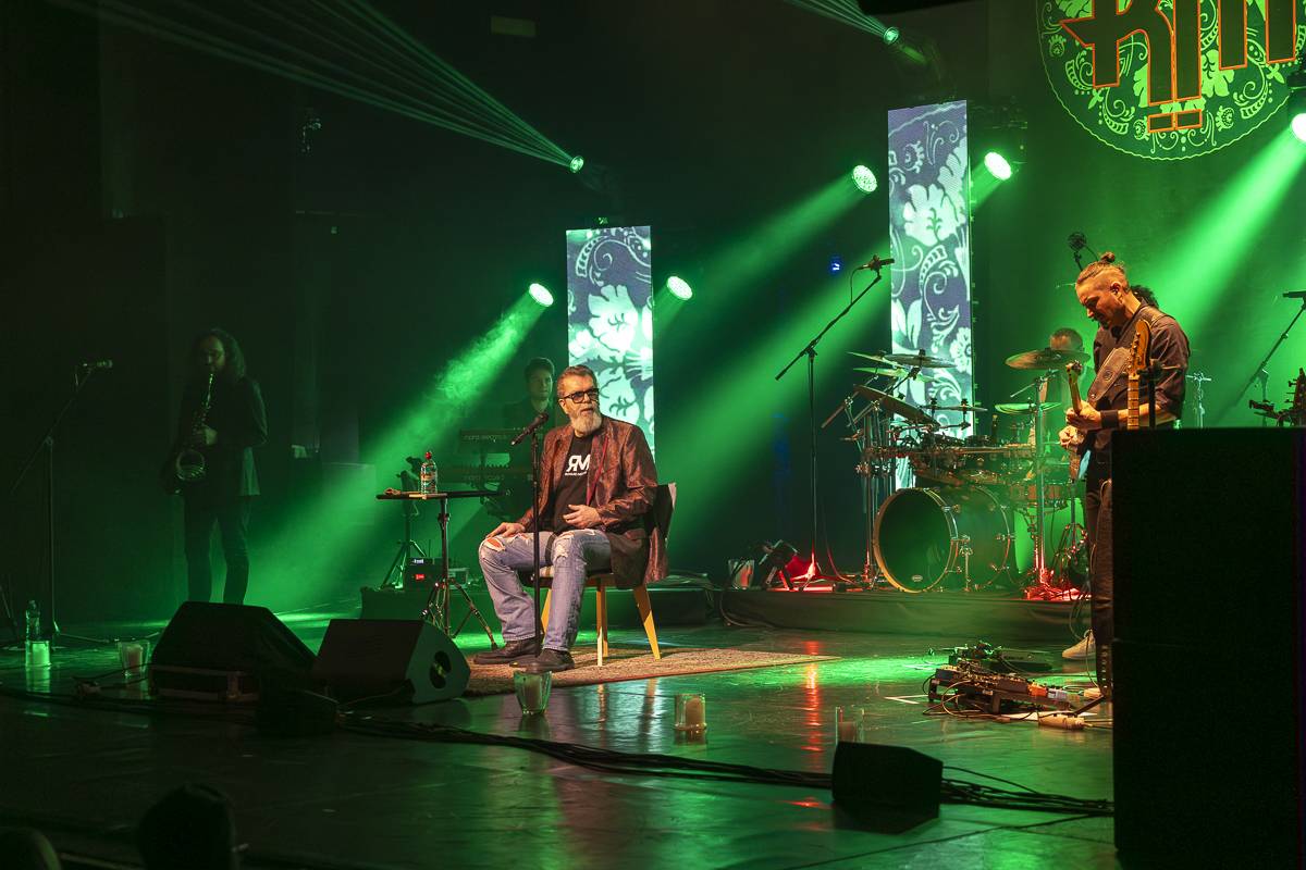  Richard Müller dokázal, že i vsedě se dá odehrát procítěný a strhující koncert