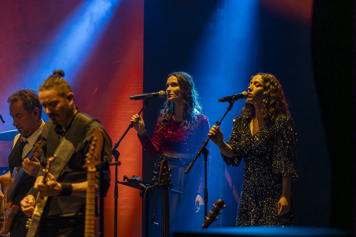  Richard Müller dokázal, že i vsedě se dá odehrát procítěný a strhující koncert