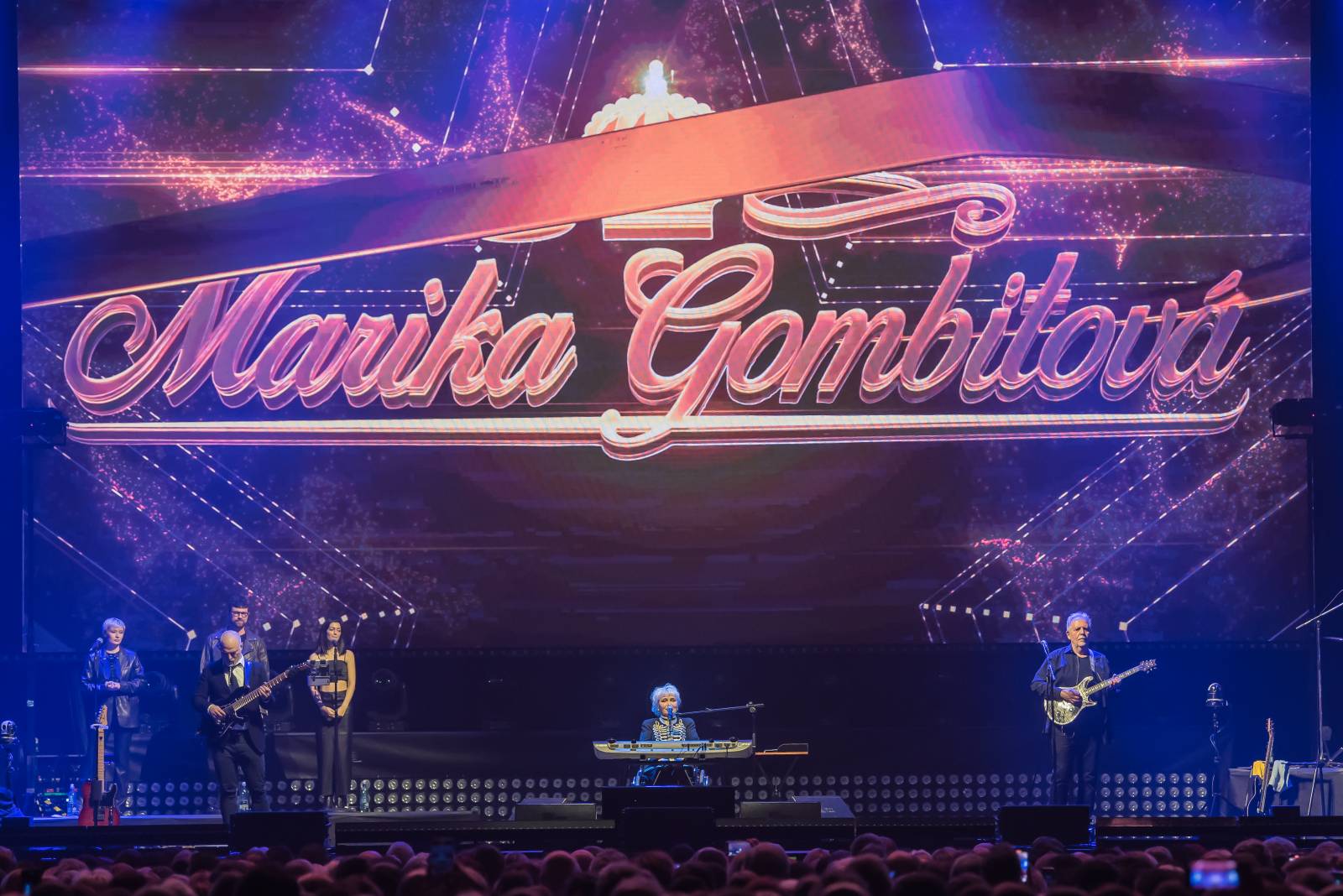 Marika Gombitová svými hity rozplakala i roztančila O2 arenu