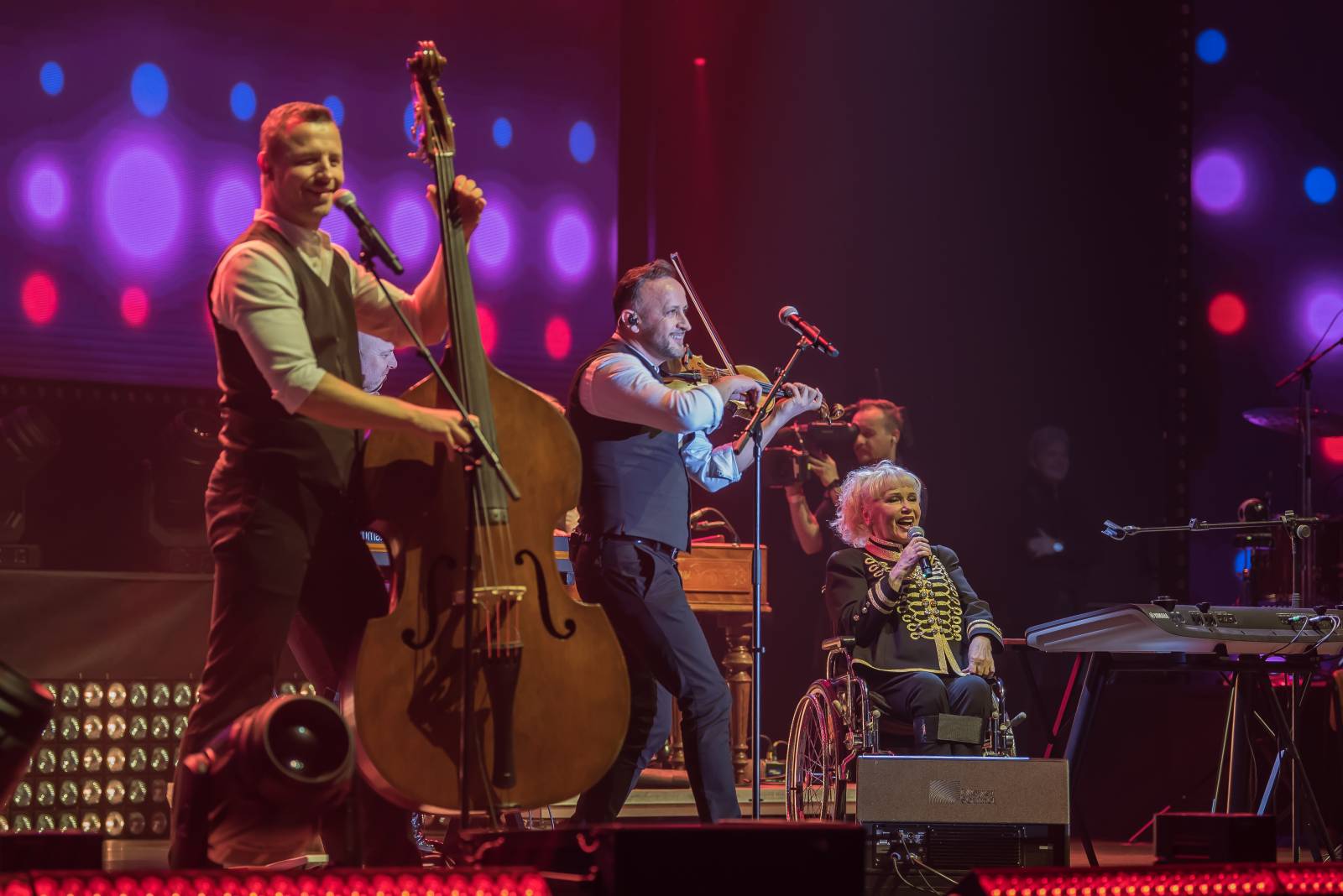 Marika Gombitová svými hity rozplakala i roztančila O2 arenu