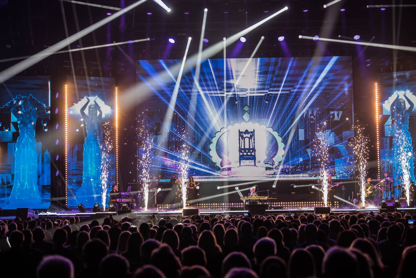 Marika Gombitová svými hity rozplakala i roztančila O2 arenu