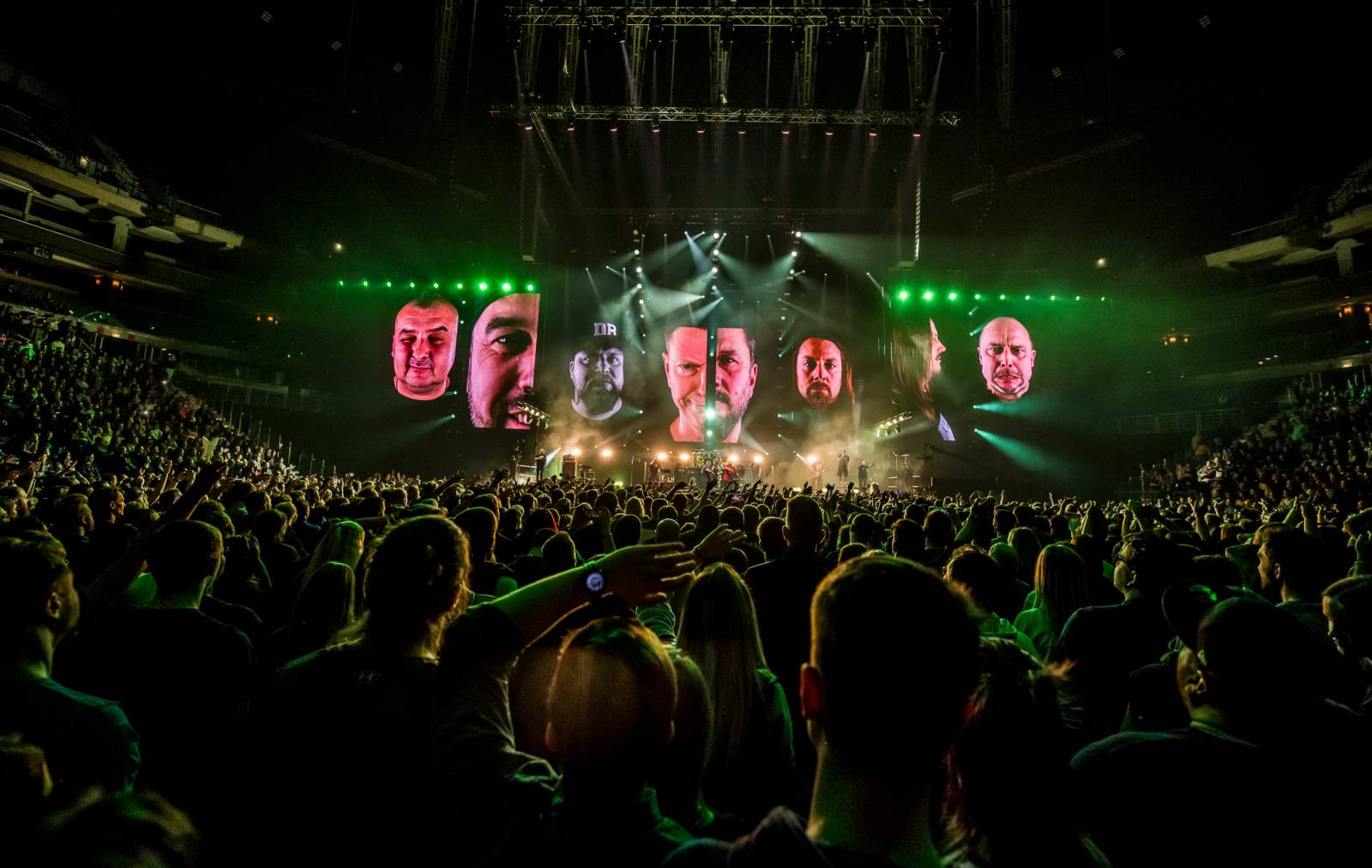 Divokej Bill oslavil v O2 areně 25. narozeniny, sázel hit za hitem