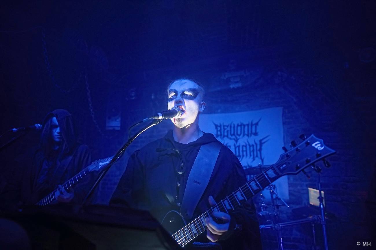 V Plzni se sjeli metalisté, Parlament Club hostil akci Suicide Therapy