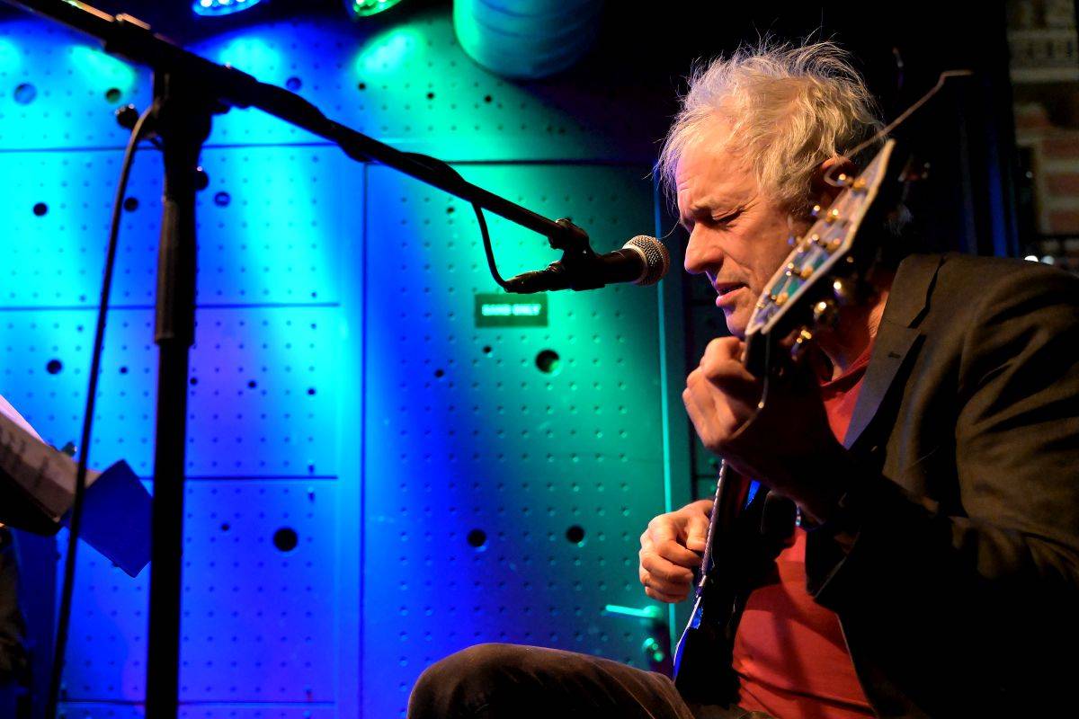 Marc Ribot kouzlil v Jazz Docku, doprovázela ho kapela Ceramic Dog