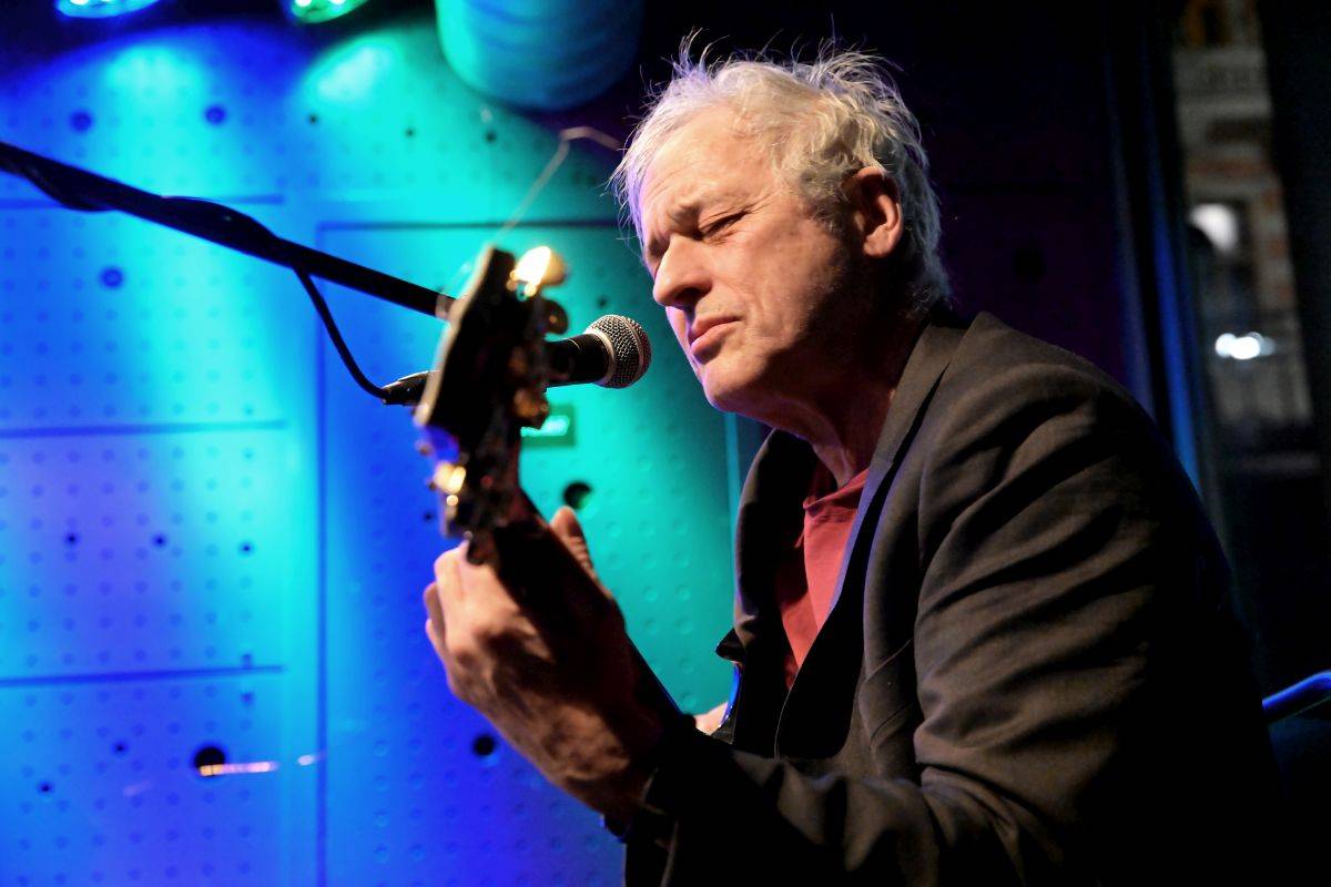 Marc Ribot kouzlil v Jazz Docku, doprovázela ho kapela Ceramic Dog