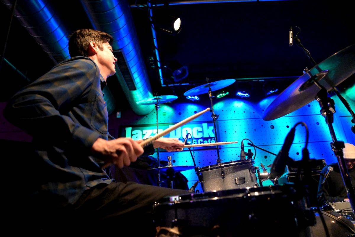 Marc Ribot kouzlil v Jazz Docku, doprovázela ho kapela Ceramic Dog