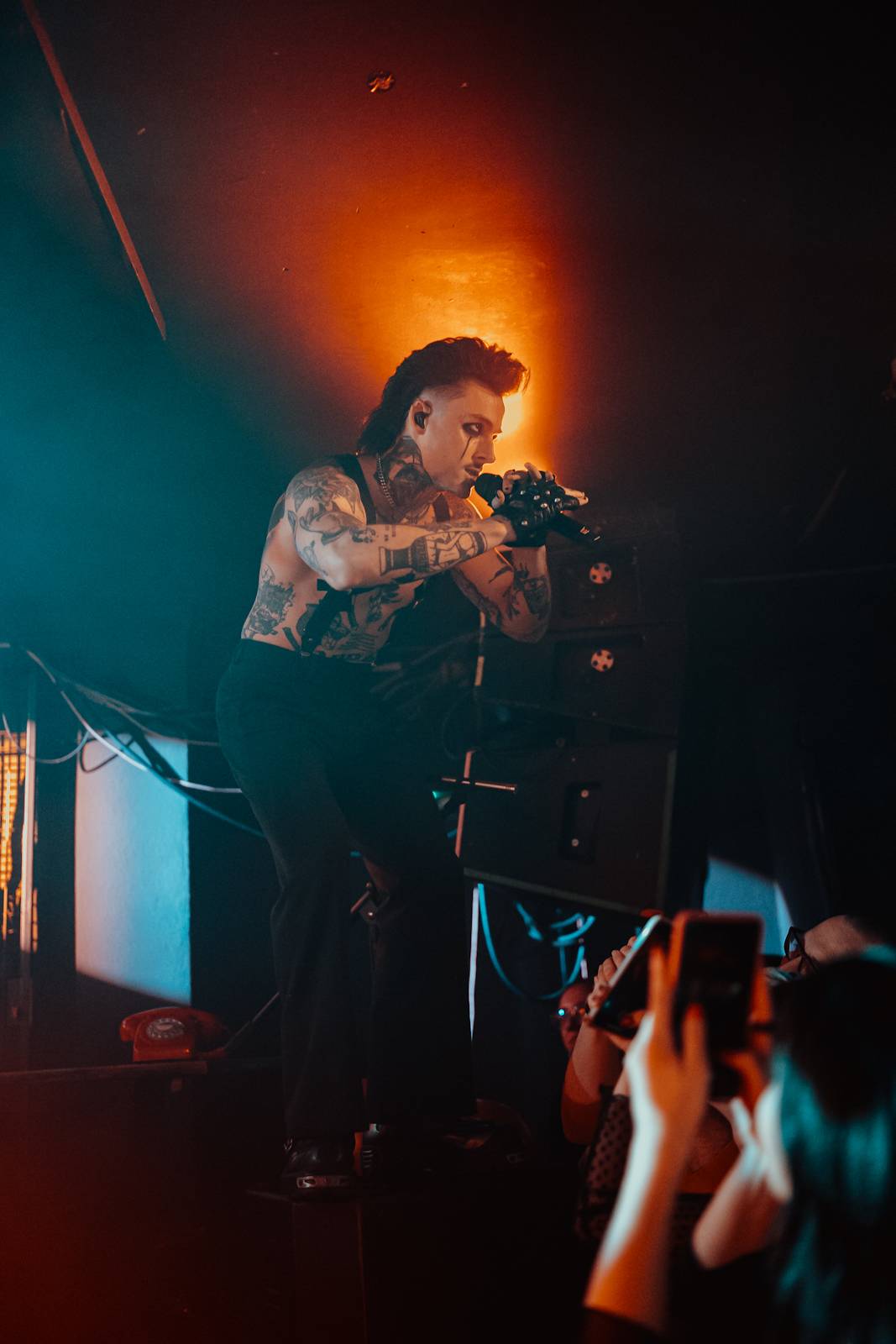 Oslava narozenin Rock Café byla pořádnou divočinou, klubu blahopřáli The Hara a .themayrevolution