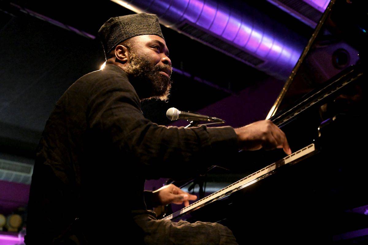 Nduduzo Makhathini Trio se v Jazz Docku představilo pražskému publiku