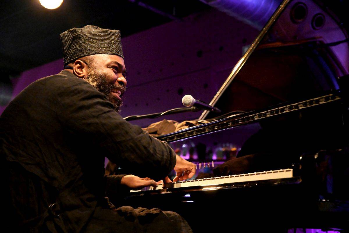 Nduduzo Makhathini Trio se v Jazz Docku představilo pražskému publiku