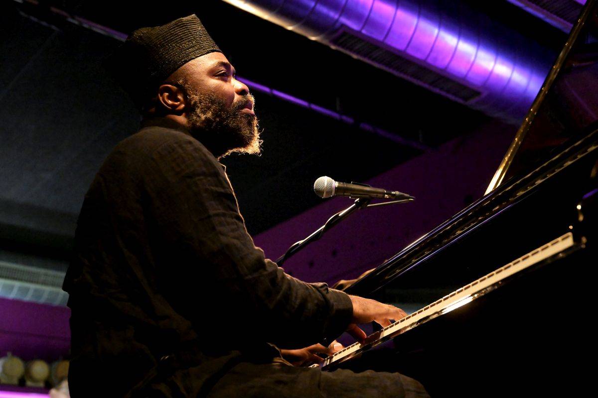 Nduduzo Makhathini Trio se v Jazz Docku představilo pražskému publiku