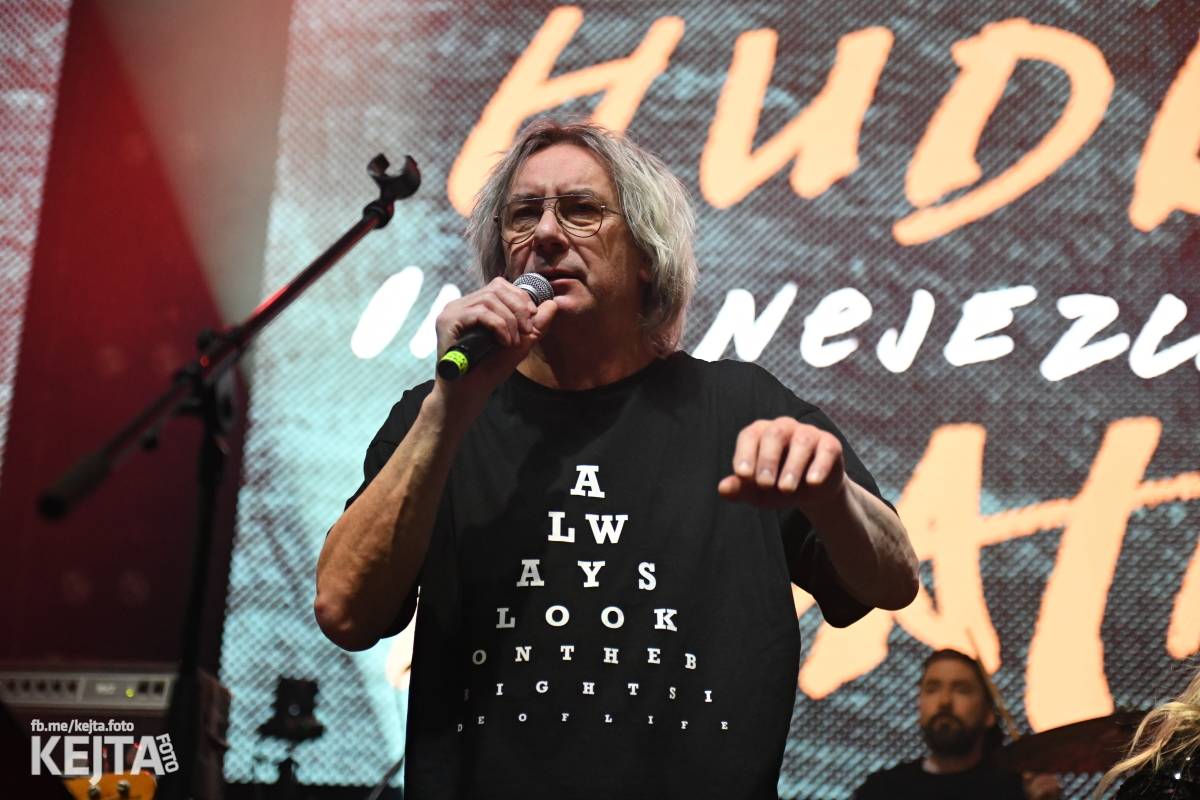 Jasná Páka a Hudba Praha vzpomínaly na Michala Ambrože, v Lucerně oslavily jeho sedmdesátiny