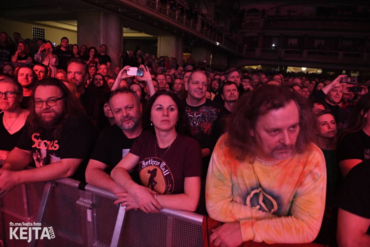 Jasná Páka a Hudba Praha vzpomínaly na Michala Ambrože, v Lucerně oslavily jeho sedmdesátiny