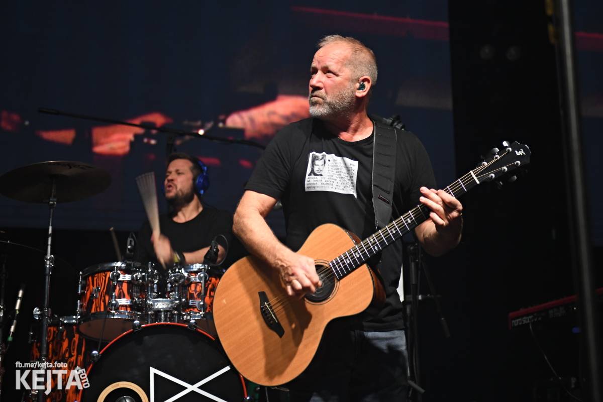 Jasná Páka a Hudba Praha vzpomínaly na Michala Ambrože, v Lucerně oslavily jeho sedmdesátiny