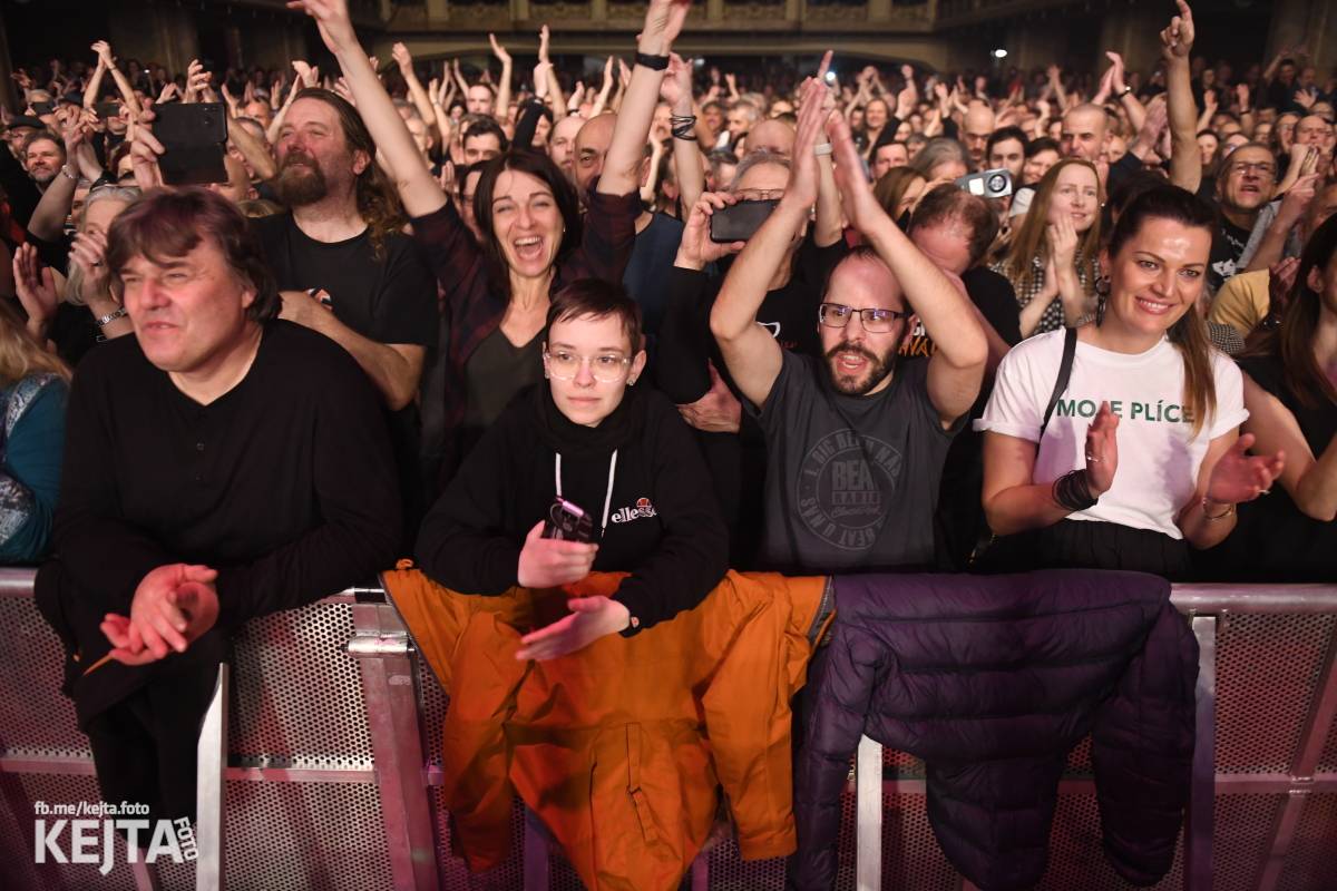 Jasná Páka a Hudba Praha vzpomínaly na Michala Ambrože, v Lucerně oslavily jeho sedmdesátiny