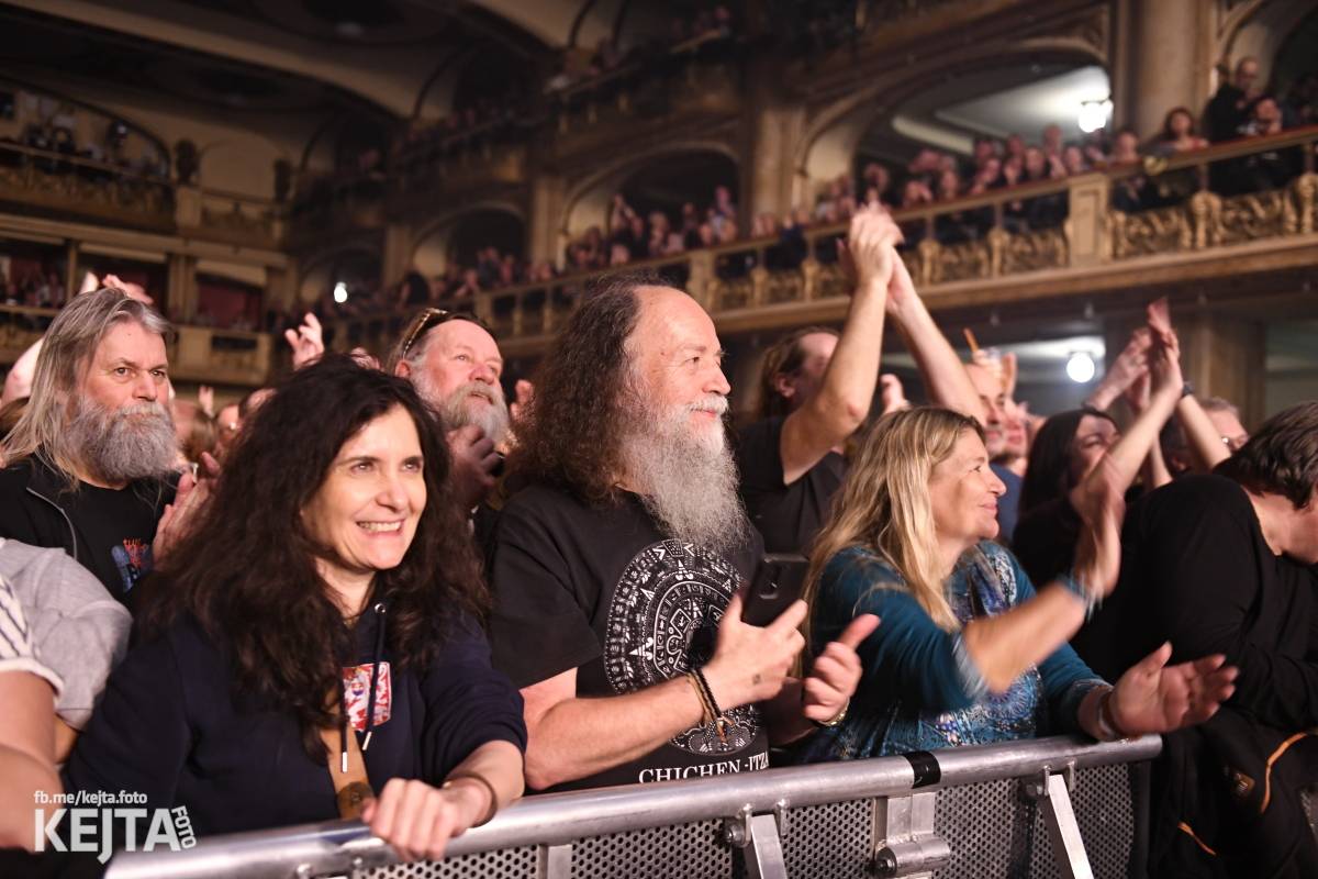 Jasná Páka a Hudba Praha vzpomínaly na Michala Ambrože, v Lucerně oslavily jeho sedmdesátiny