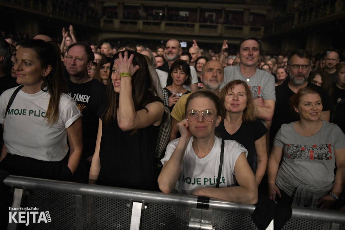 Jasná Páka a Hudba Praha vzpomínaly na Michala Ambrože, v Lucerně oslavily jeho sedmdesátiny