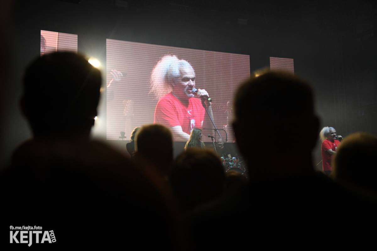 Jasná Páka a Hudba Praha vzpomínaly na Michala Ambrože, v Lucerně oslavily jeho sedmdesátiny