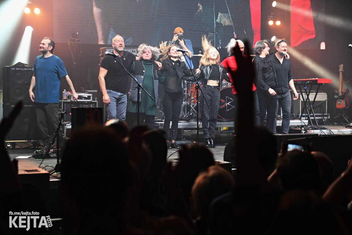 Jasná Páka a Hudba Praha vzpomínaly na Michala Ambrože, v Lucerně oslavily jeho sedmdesátiny