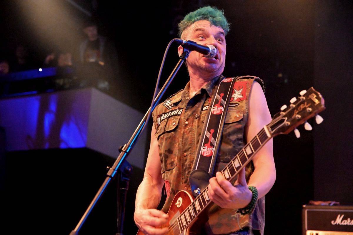 Plexis oslavili 40 let na scéně. Se spoustou přátel vzpomínali na Petra Hoška