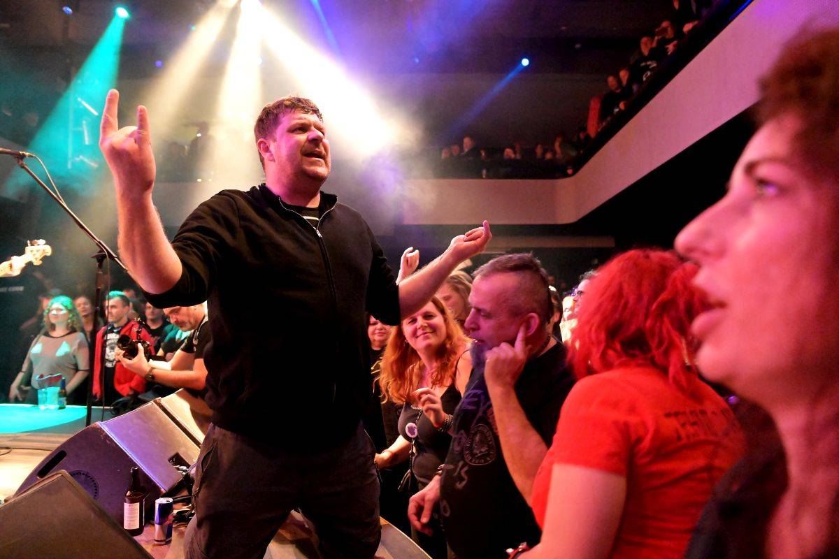 Plexis oslavili 40 let na scéně. Se spoustou přátel vzpomínali na Petra Hoška